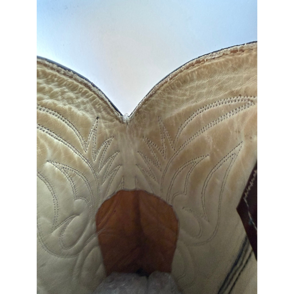 Men's Vintage Burgundy Cowboy Boots (made in Texas), Size 10B - Picture 6 of 7